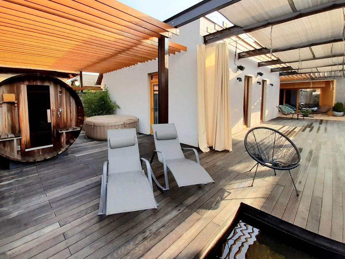 Vigeo Lounge B&B Coffee Bojnice Exterior foto